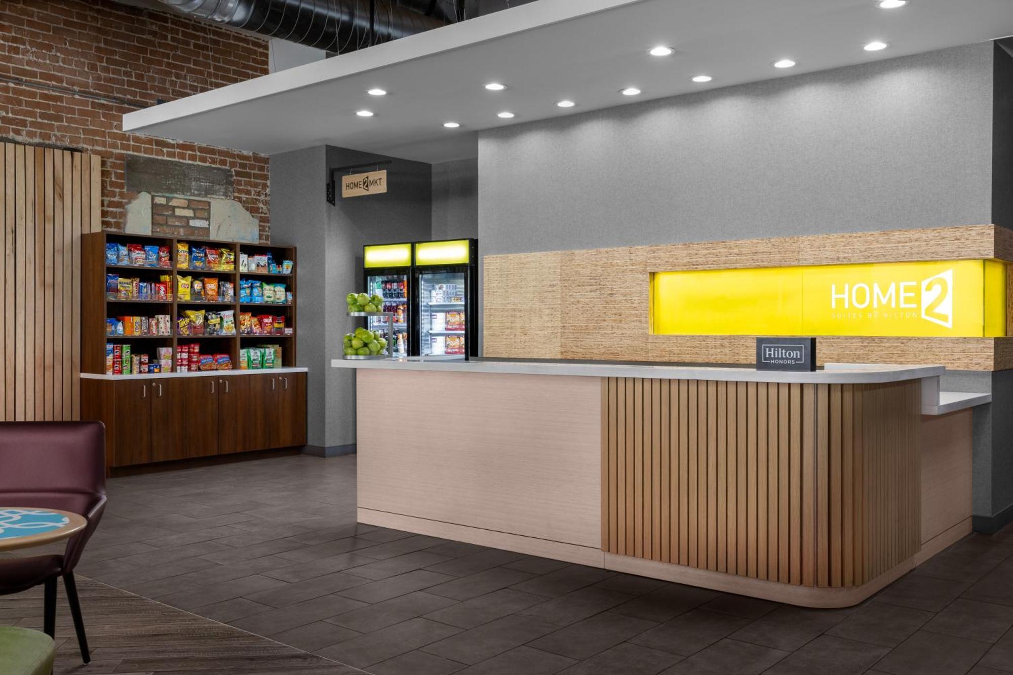 Home2 Suites By Hilton Phoenix Downtown מראה חיצוני תמונה