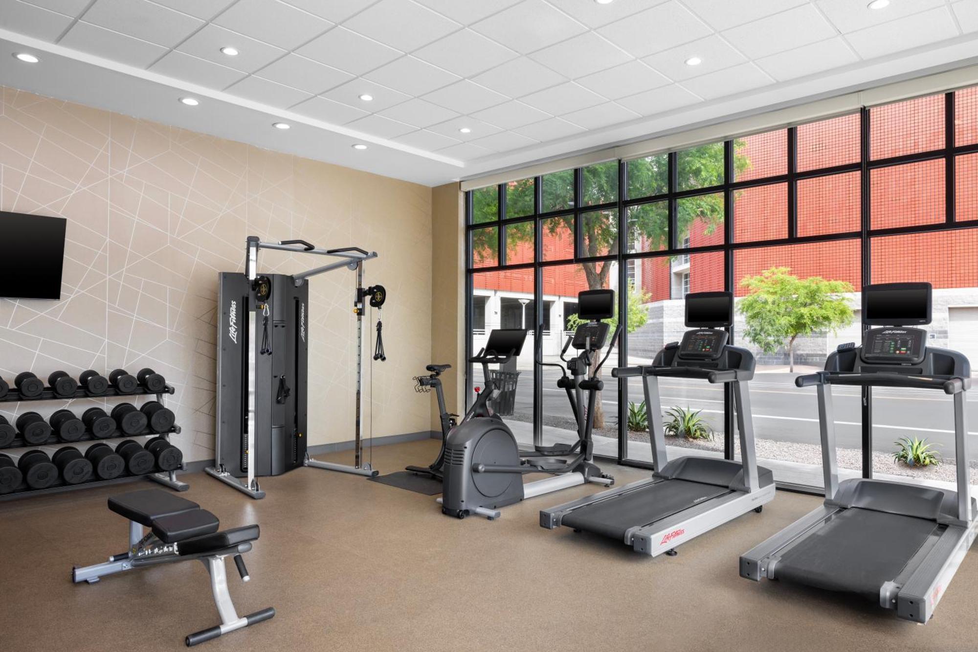 Home2 Suites By Hilton Phoenix Downtown מראה חיצוני תמונה